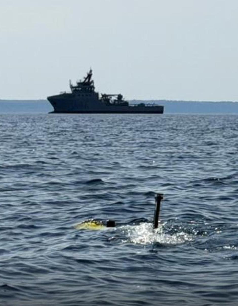 En aguas mediterráneas, "ESP MINEX-26", ejercicio multinacional avanzado de guerra de minas.