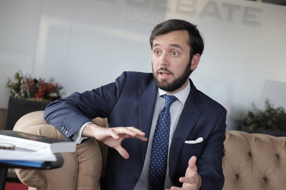Jorge Álvarez durante su visita a la redacción de El Debate