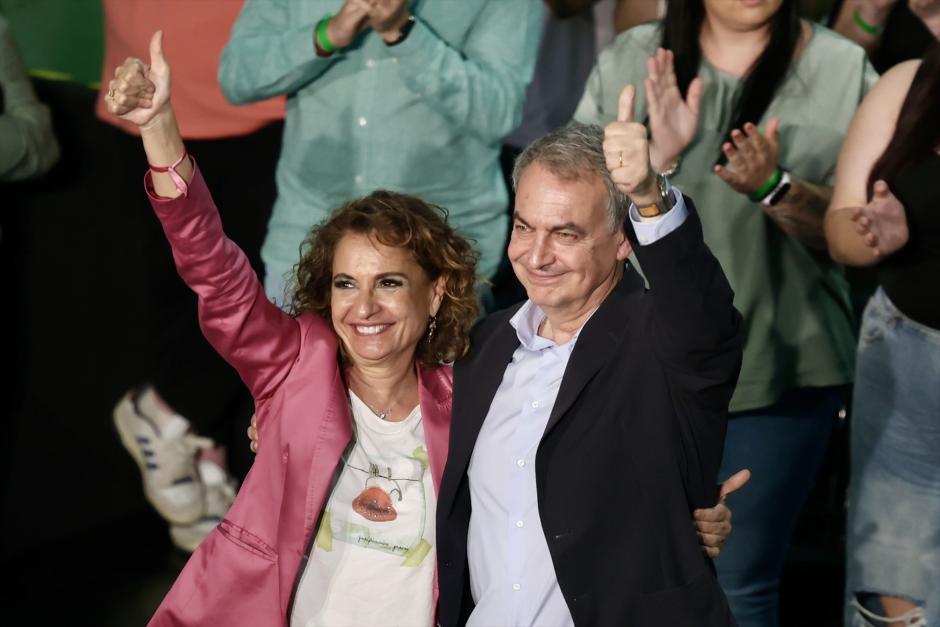María Jesús Montero junto a José Luis Rodríguez Zapatero