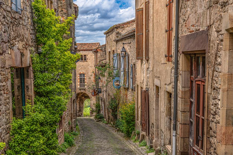 Calle medieval de Cordes-sur-Ciel