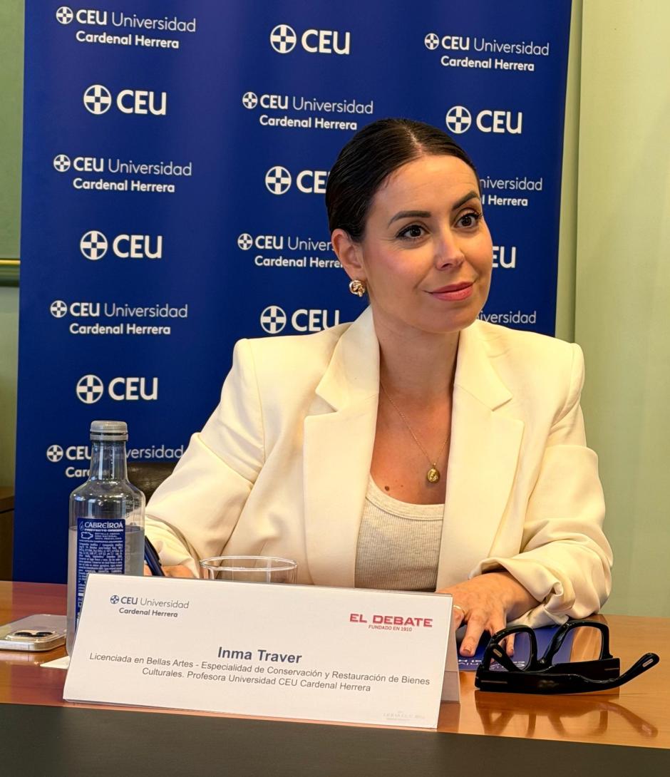 Imagen de Inma Traver, licenciada en Bellas Artes con la especialidad de Conservación y Restauración de Bienes Culturales y profesora en las Aulas Universitaria de la Experiencia del CEU UCH