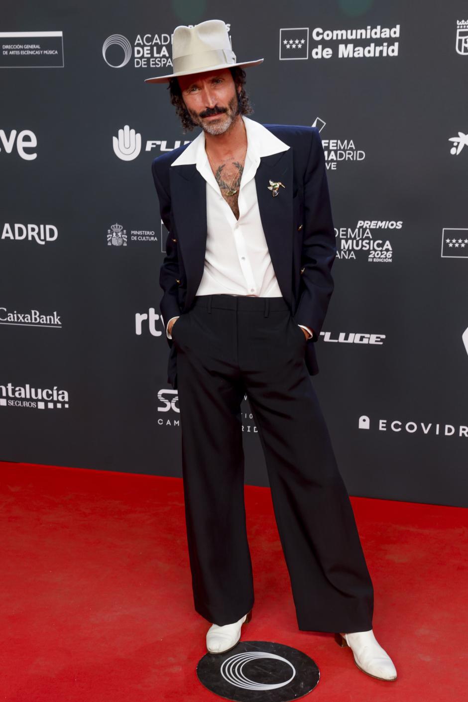 Leiva  en los Premios de la  Academia de la Musica