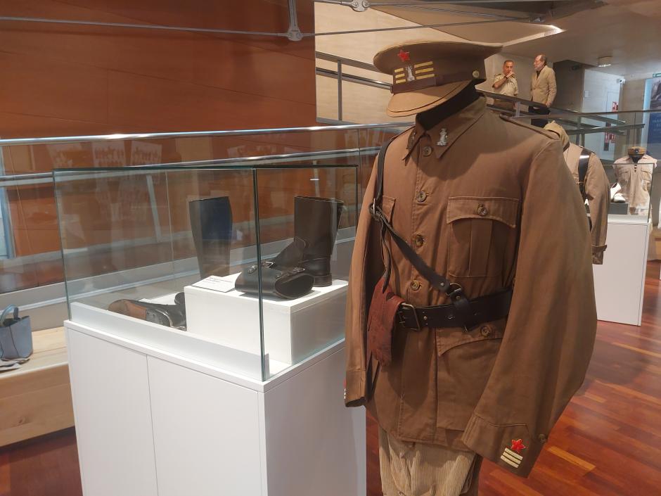 La exposición 'Marcando el paso: el calzado militar Segarra' llega a Ávila