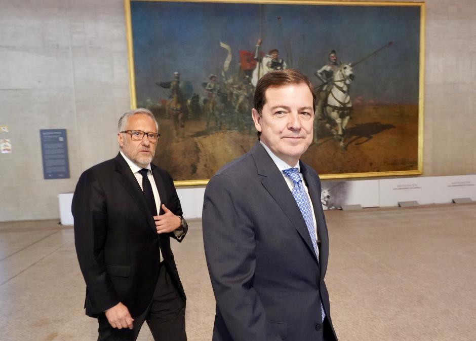 El presidente del Partido Popular de Castilla y León, Alfonso Fernández Mañueco, y el portavoz de Vox, Carlos Pollán, informan sobre el acuerdo de gobierno entre las dos formaciones políticas