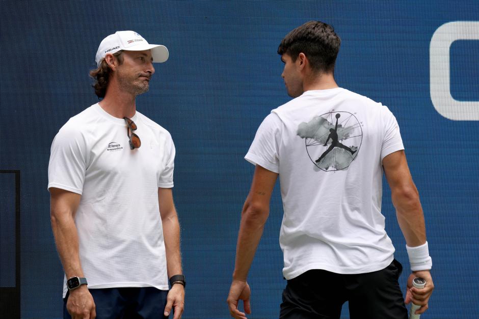 Juan Carlos Ferrero junto a Carlos Alcaraz
