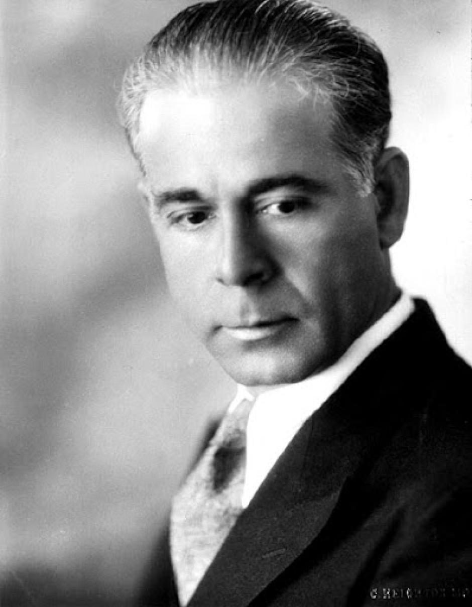 Foto de estudio de Rafael Valverde Monroy