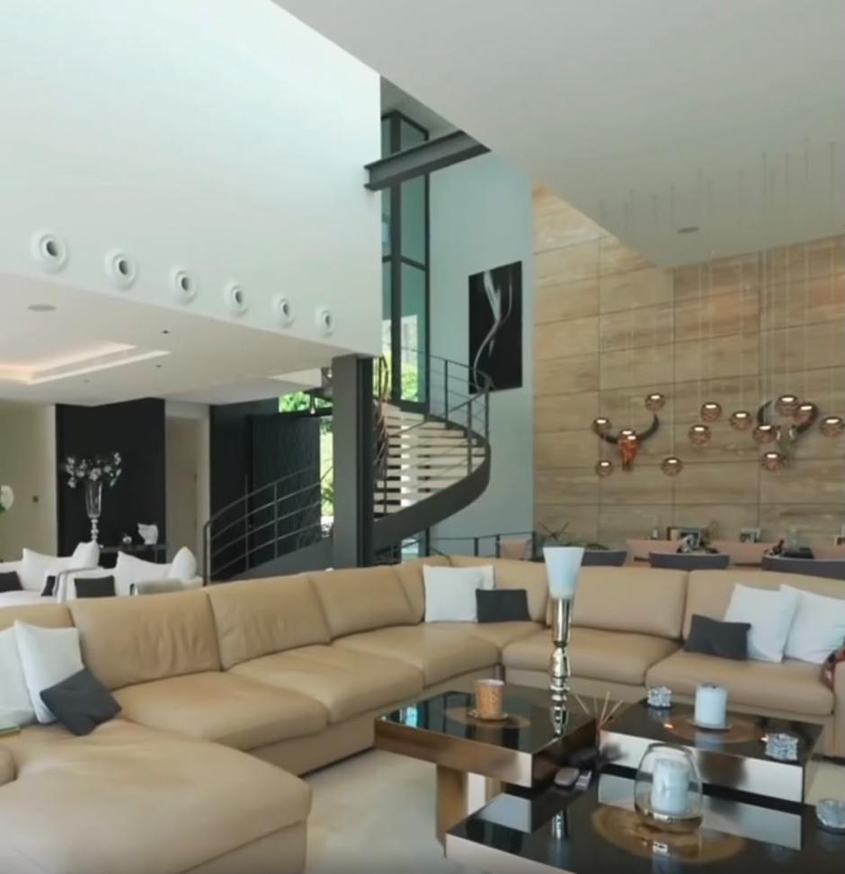 Vistazo de la casa de Haaland con vistas al Mediterráneo