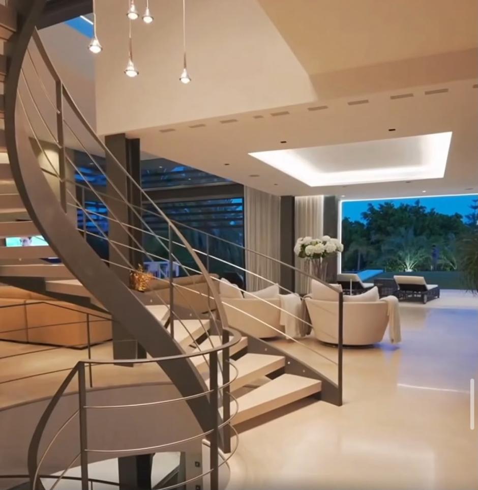 Vistazo de la casa de Haaland con vistas al Mediterráneo