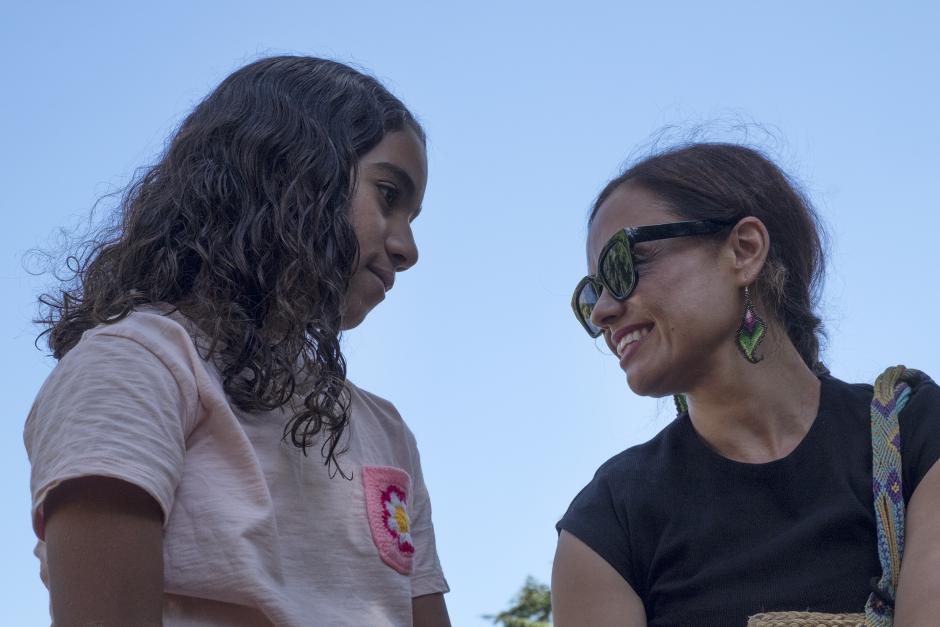 Ana Belén acoge a una niña saharaui durante dos meses en Salamanca