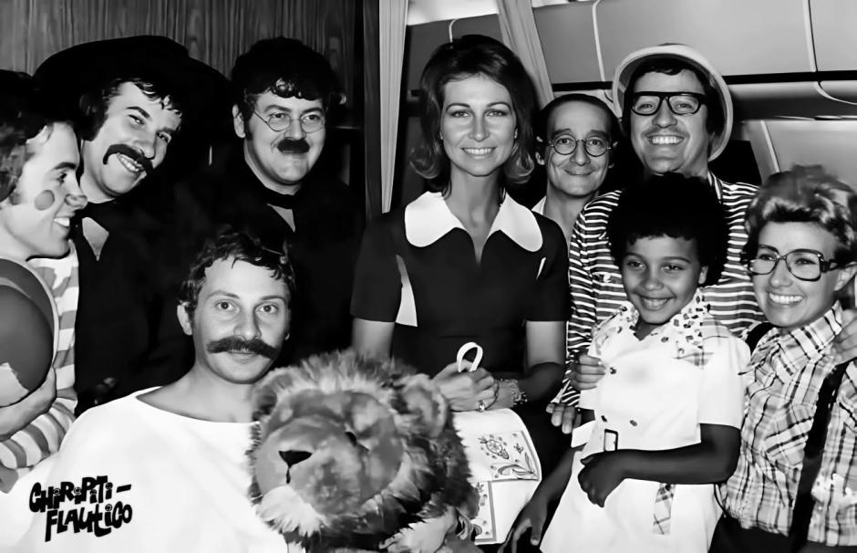 La entonces Princesa Sofía, Chiripitifláuticos y niños del Plus Ultra