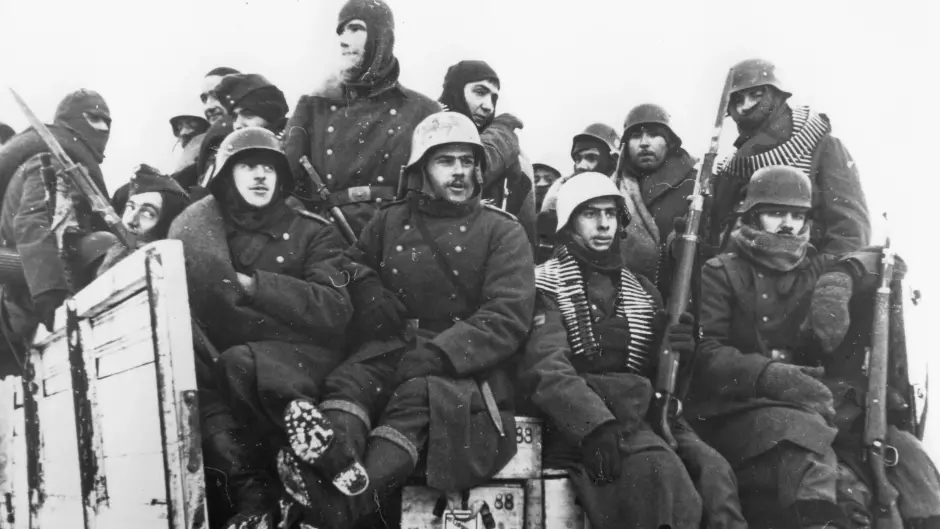 Unidades españolas de la División Azul son trasladadas a un sector del frente oriental en 1943