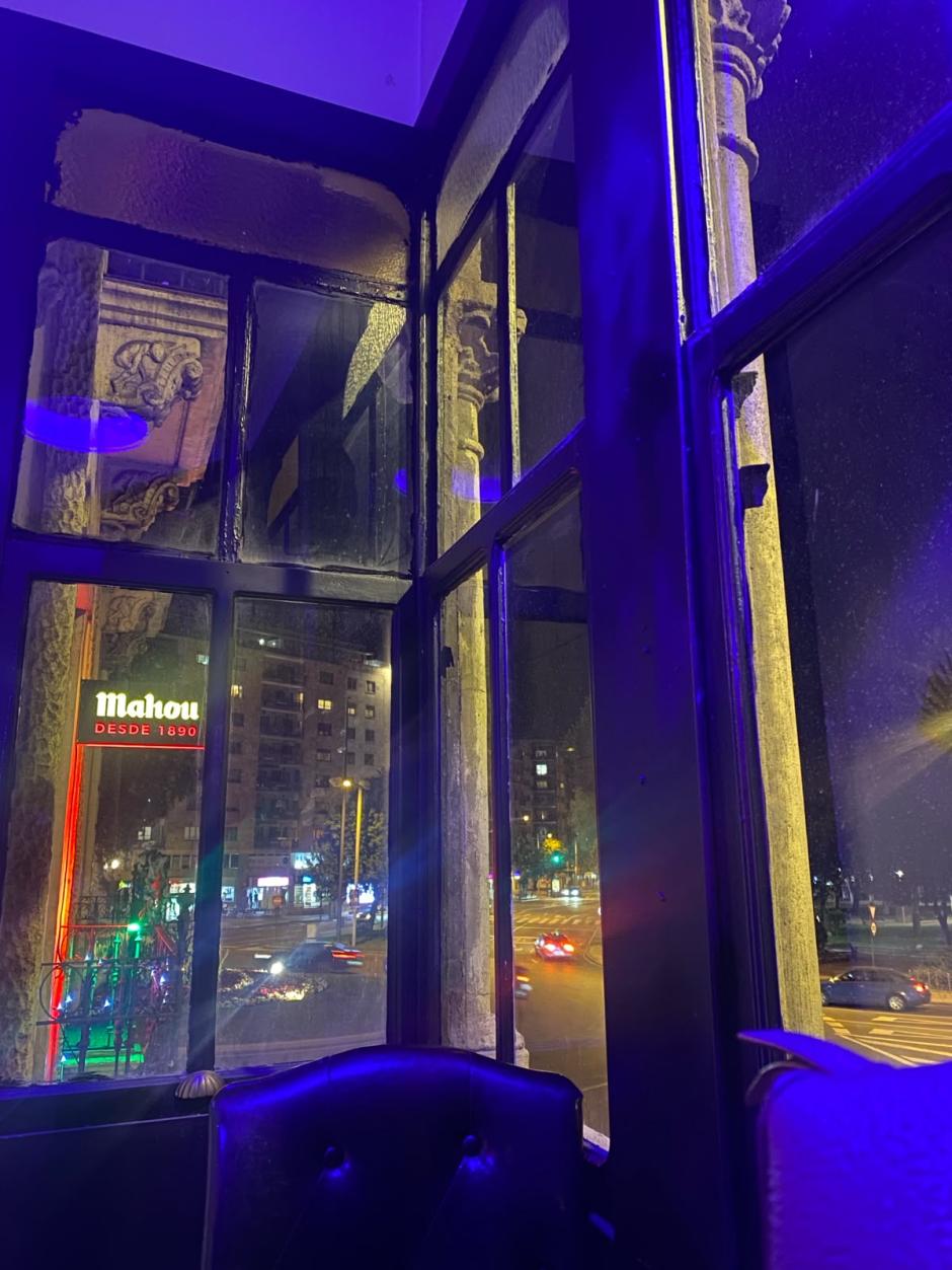 Uno de los miradores del edificio de la Gran Vía salmantina