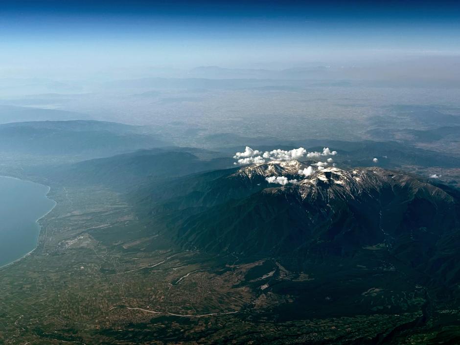 Vista aérea del Monte Olimpo, Grecia
