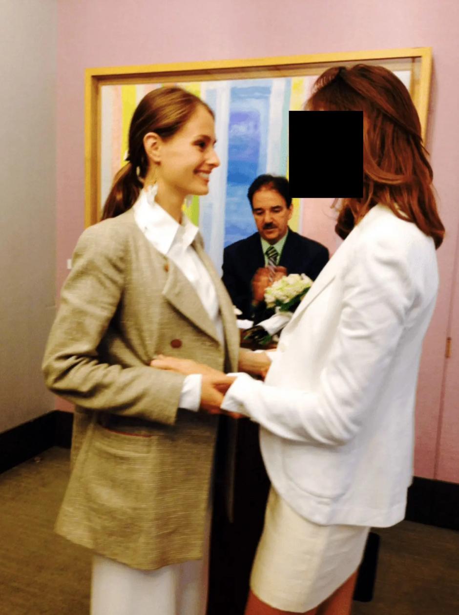 La boda de Karyna Shuliak y la mujer con la que se casó en 2013.