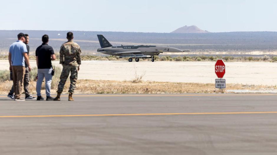 El YFQ-44A se integra con la Unidad de Operaciones Experimentales de la US Air Force