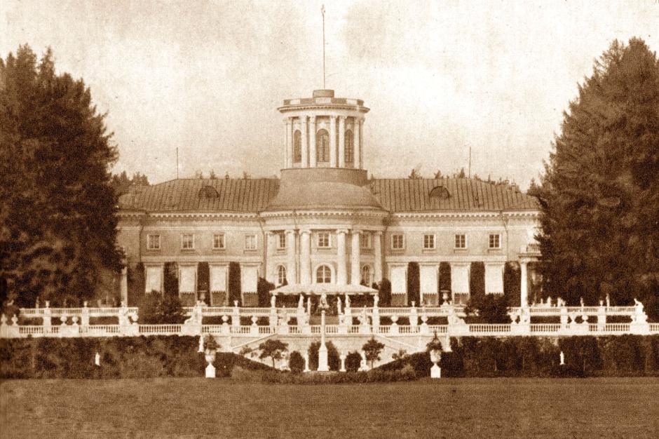 La finca familiar cerca de Moscú; Palacio de Arkhangelskoye
