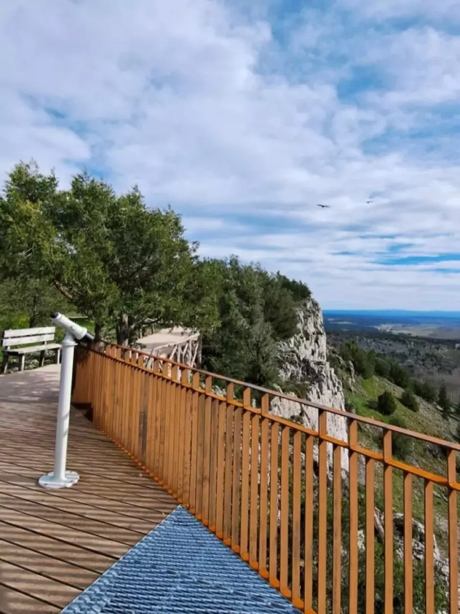 El Mirador de la Galiana se ha reconstruido en 2023 ganando en seguridad