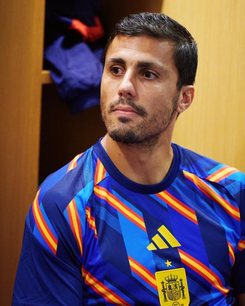 El capitán Rodri, elegido mejor jugador del torneo.