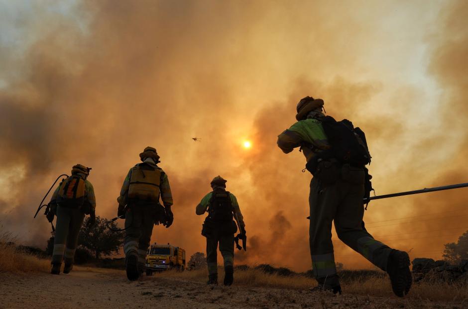 Lucha contra el fuego en la provincia de Zamora