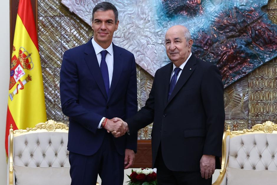 Sánchez junto al presidente argelino, en su visita a Argel del 20 de julio