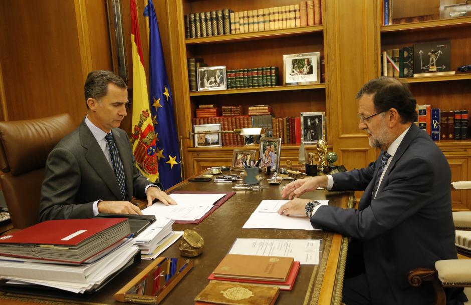 Rajoy despacha con el Rey en Zarzuela en