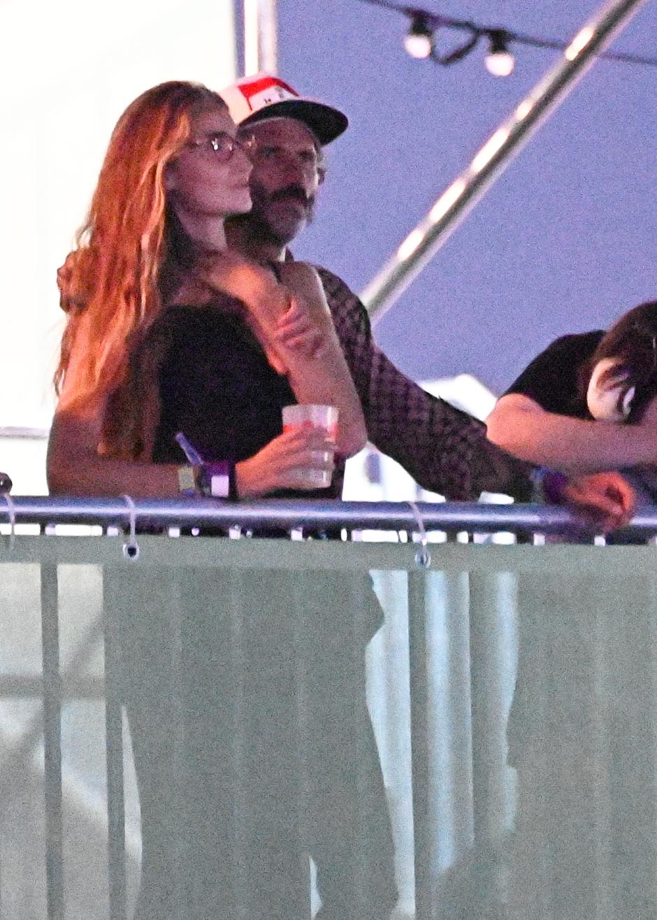 El cantante Leiva y su novia durante el Mad Cool