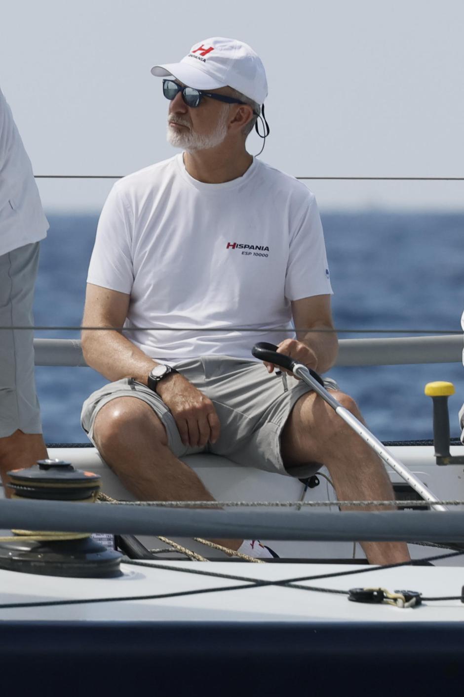 Don Felipe, a bordo del 'Hispania'
