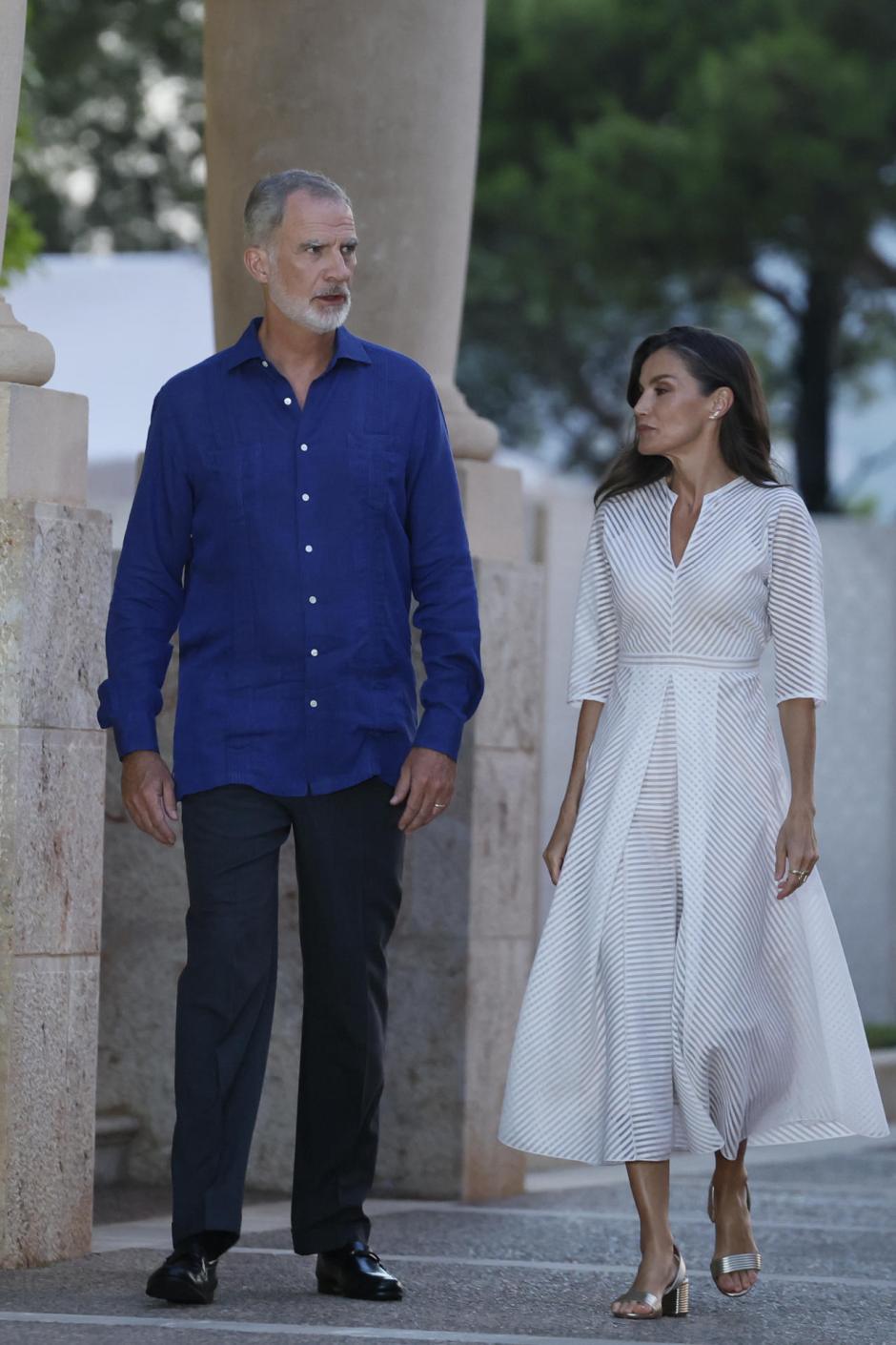 Don Felipe y Doña Letizia, en la recepción a la sociedad balear