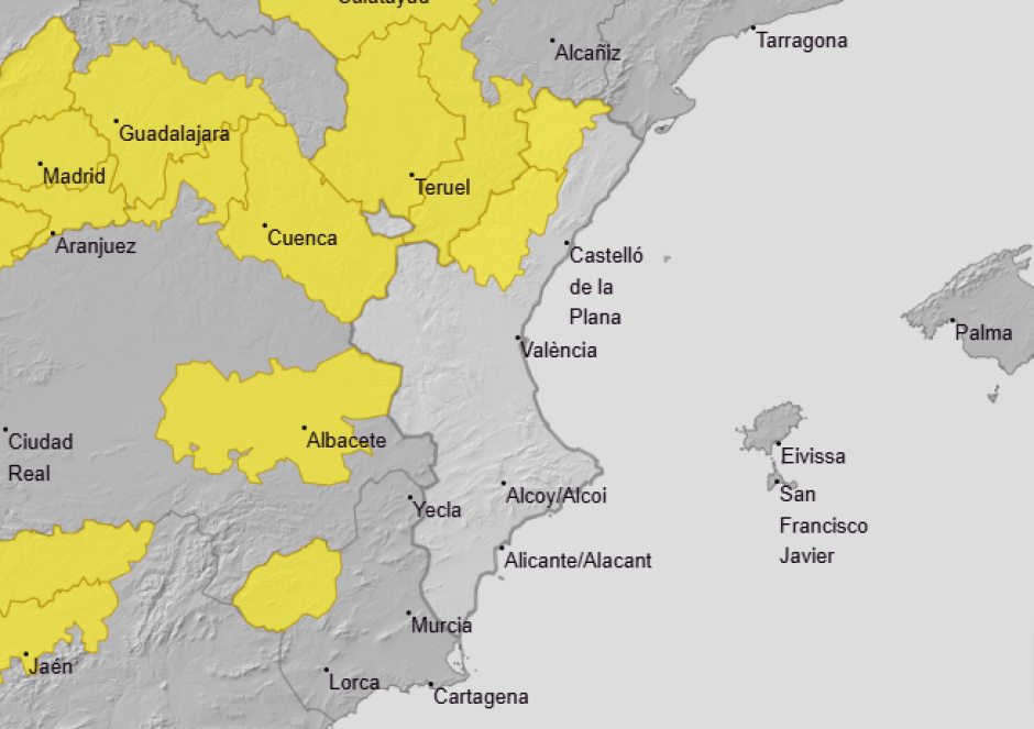 Mapa con las zonas en doble aviso amarillo por lluvias y tormentas este jueves 6 de agosto en la Comunidad Valenciana.