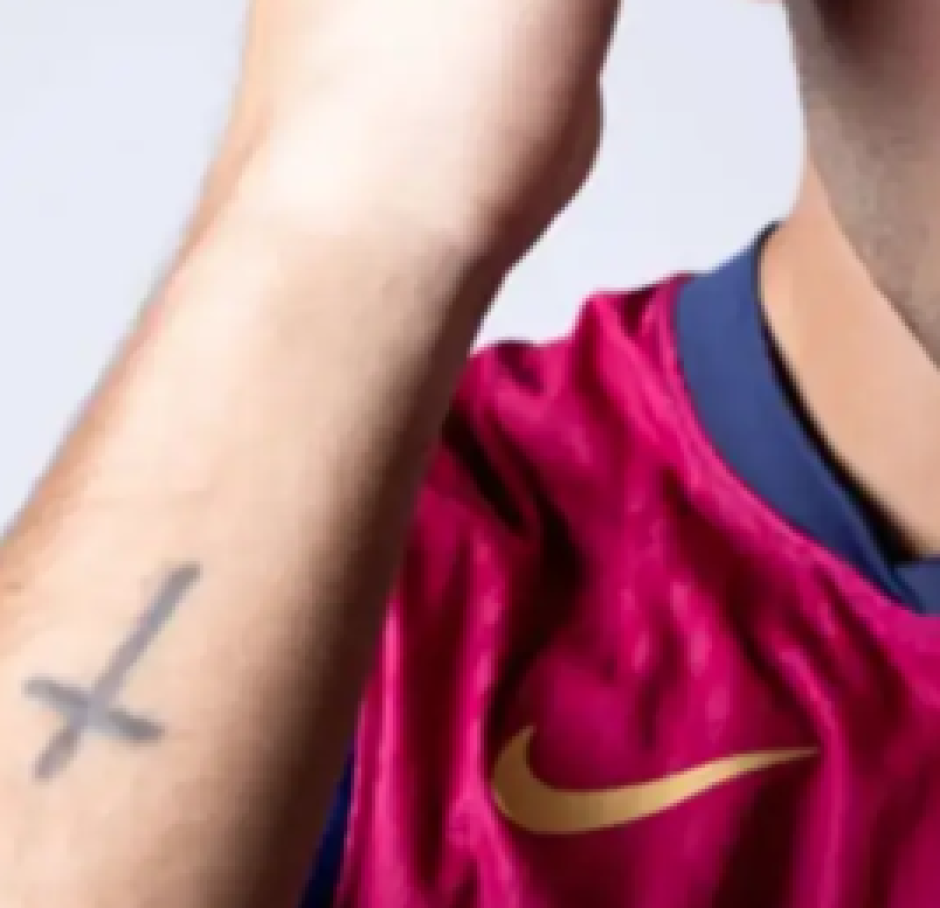 Uno de los tatuajes de Ferran Torres