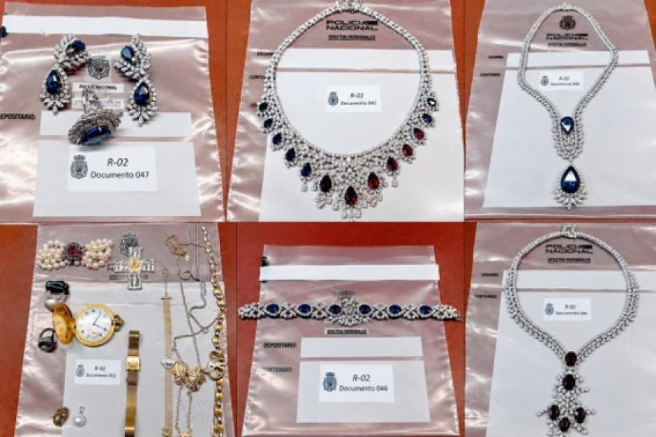 Joyas por valor de 1,3 millones de euros encontradas en la caja fuerte de Ferraz 35 de José Luis Rodríguez Zapatero
