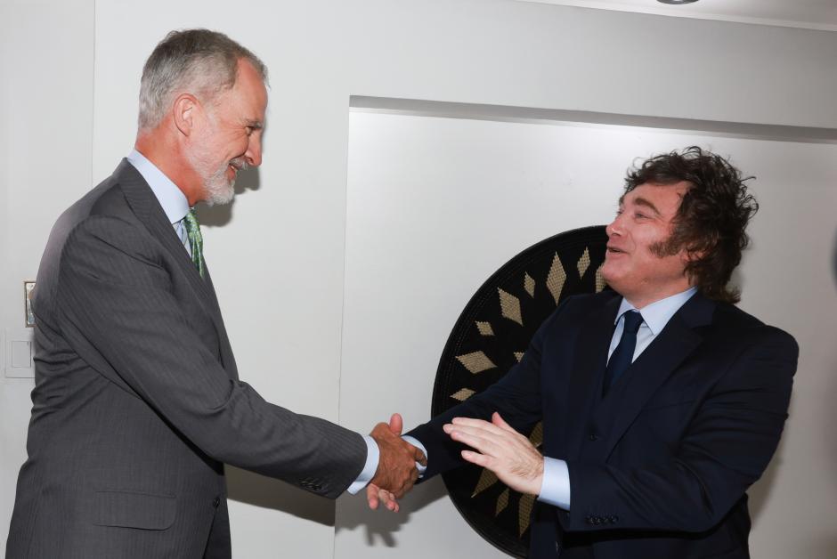 El Rey y Javier Milei, en Cali