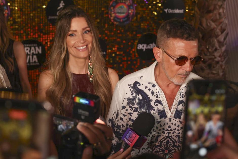 Antonio Banderas y Nicole Kimpel en Marbella