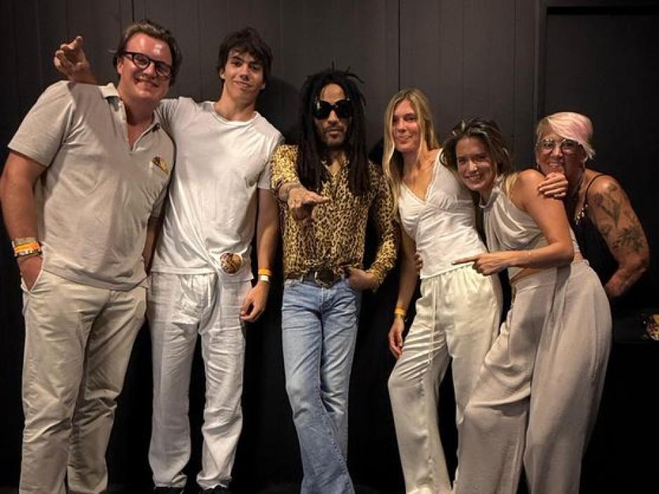 Guillermo y Cristina Iglesias con Lenny Kravitz