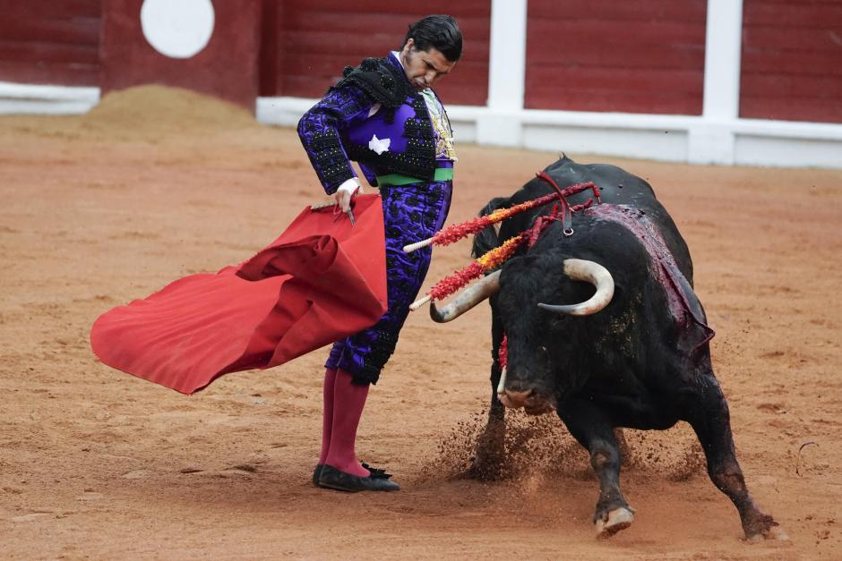 Morante de la Puebla toreando