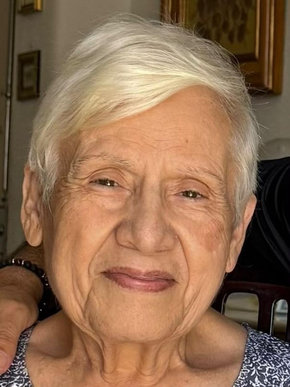 María