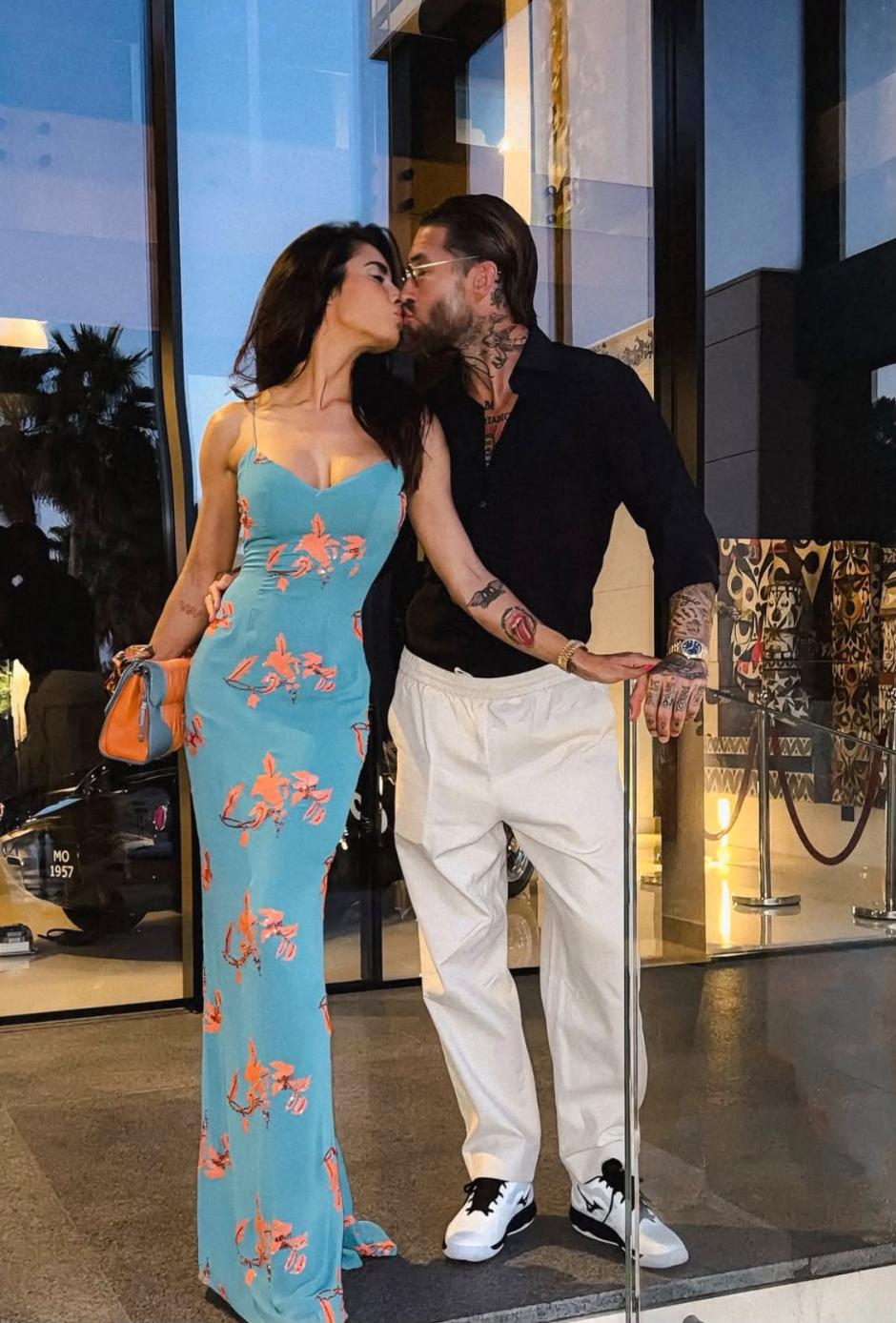 Sergio Ramos y Pilar Rubio celebran su amor a las puertas de StreetXO