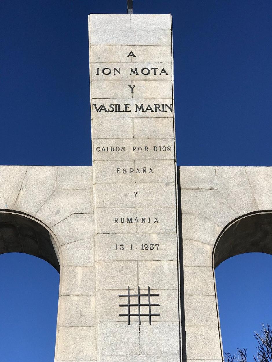 Monumento a los Rumanos Caídos, en Majadahonda (Madrid)