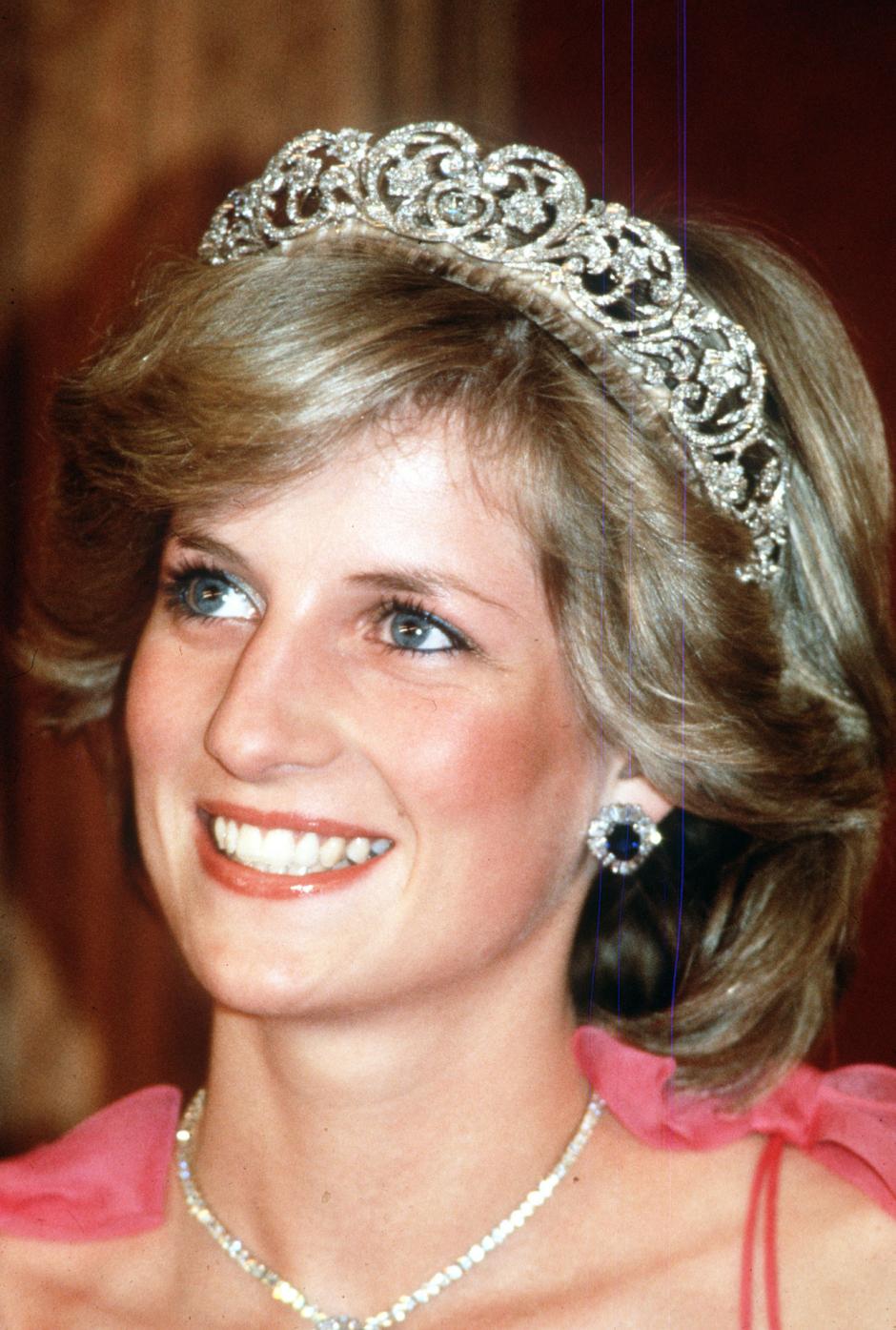Diana de Gales con la tiara Spencer en 1983