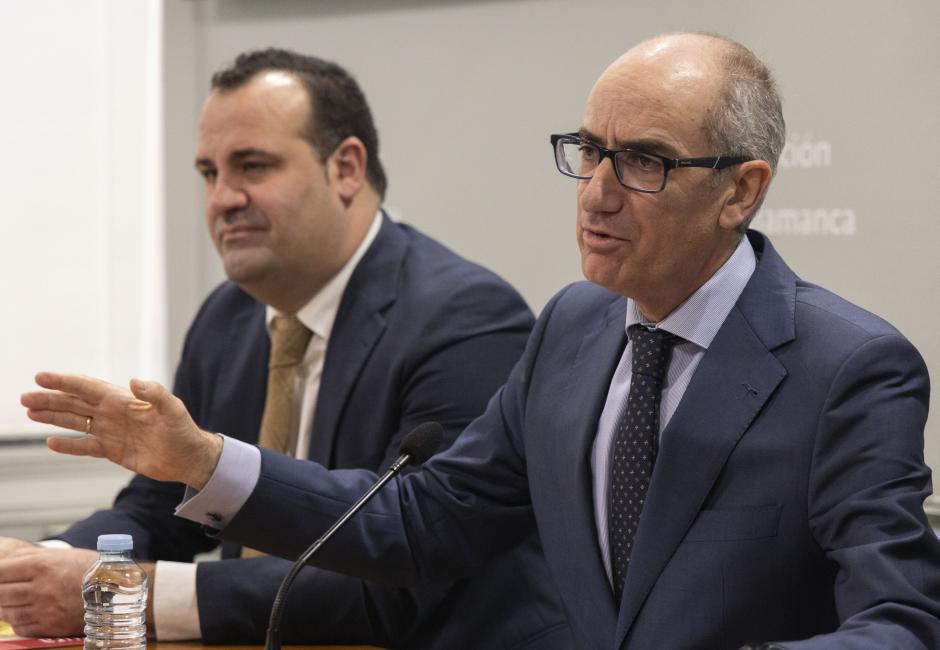 Javier Iglesias, junto a David Mingo, vicepresidente primero y posible nuevo presidente