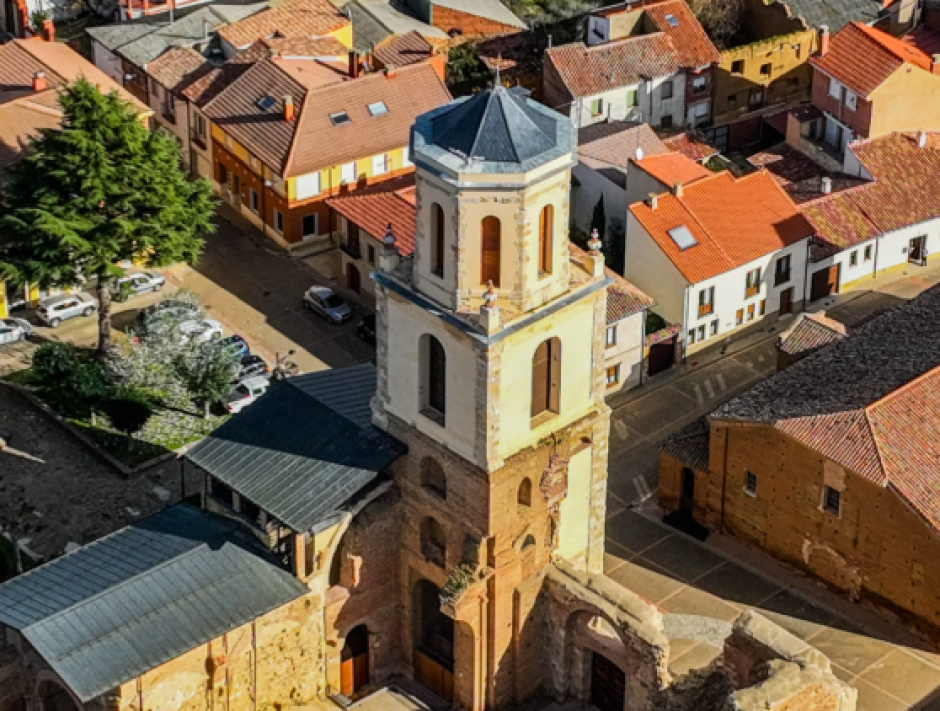 Restos del Monasterio de San Benito y Torre del Reloj, Sahagún (León)