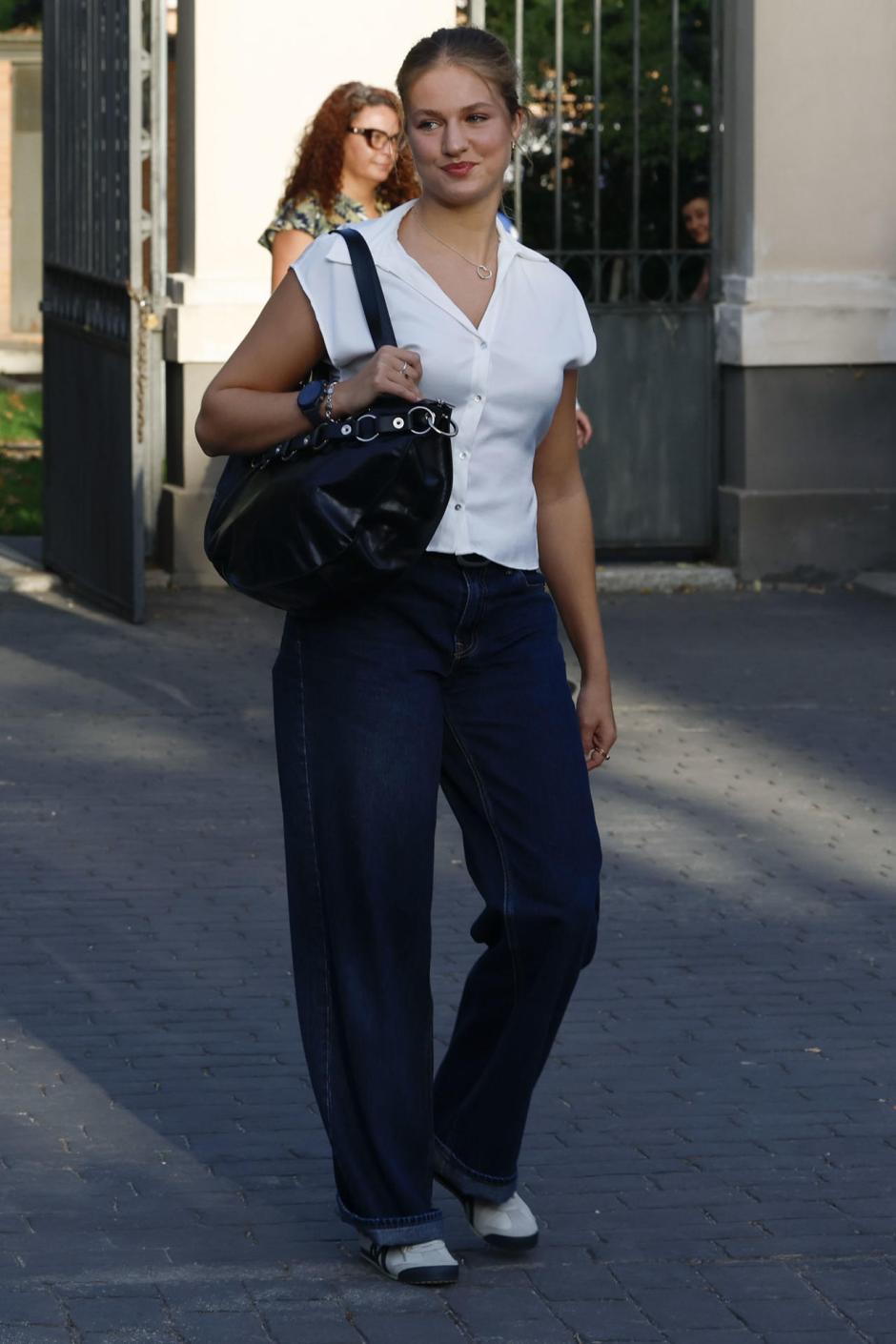 Doña Leonor, en su primer día de clase en la Universidad