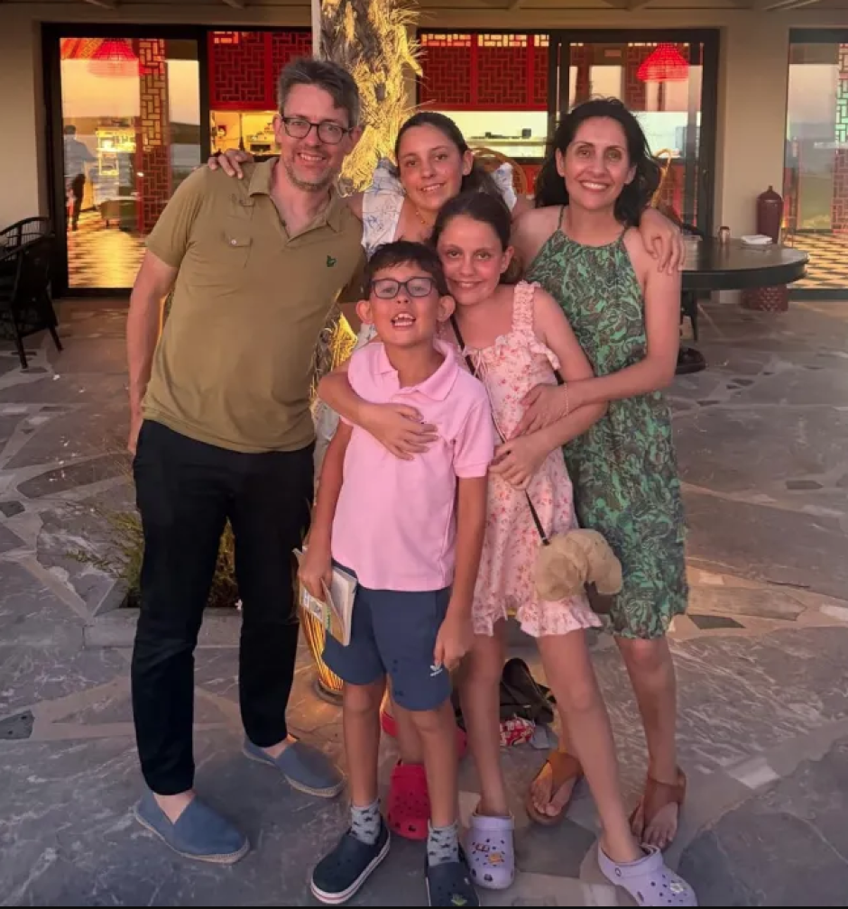 Maryam Moshiri con su familia