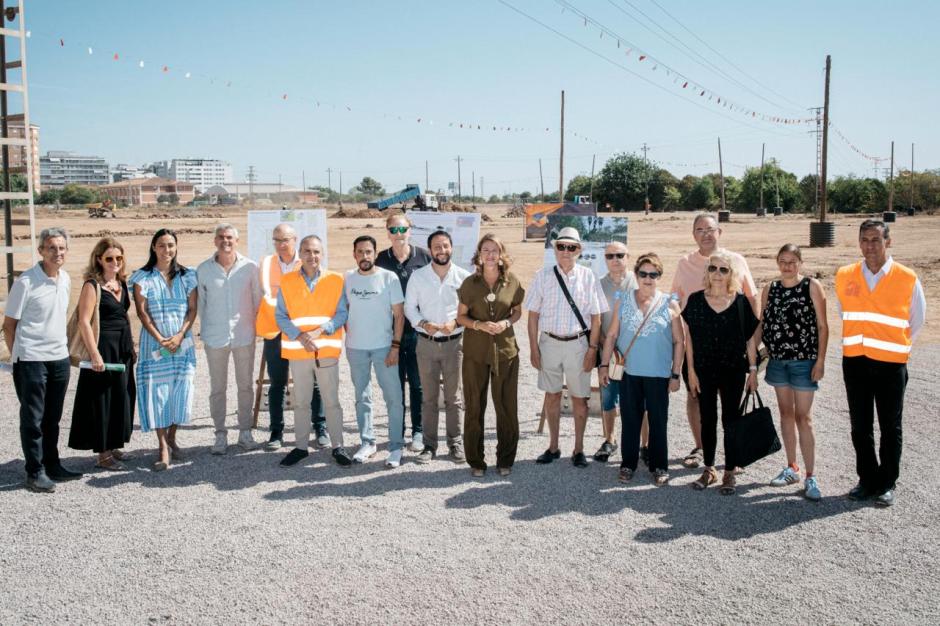 Visita de Begoña Carrasco a las obras del Censal Parc