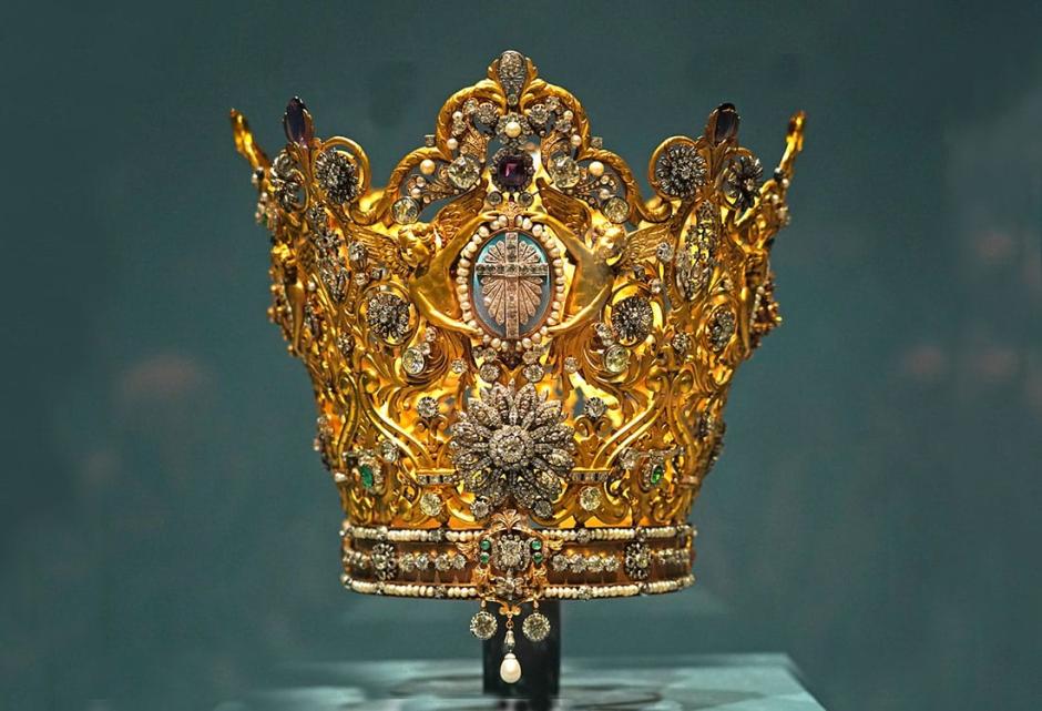 La Corona de la Virgen de los Desamparados