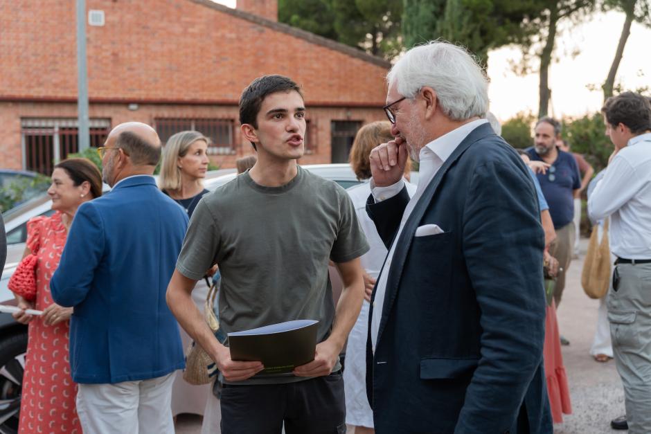 Alumnos llegan a 'Incarnatus est'