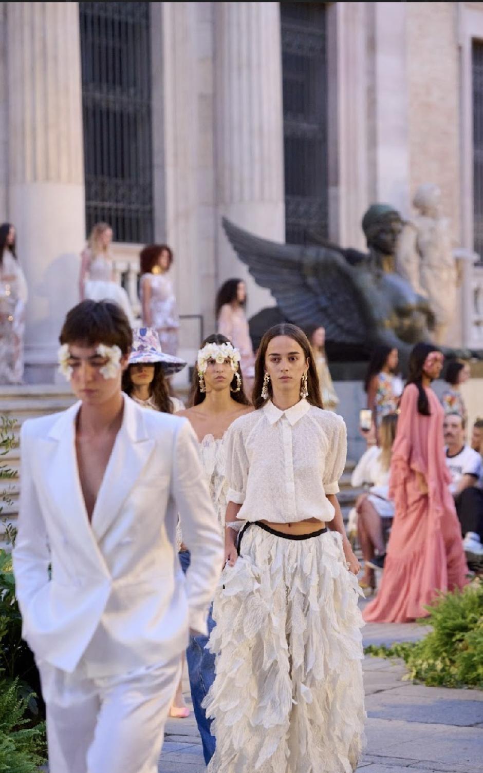 Desfile Duyos