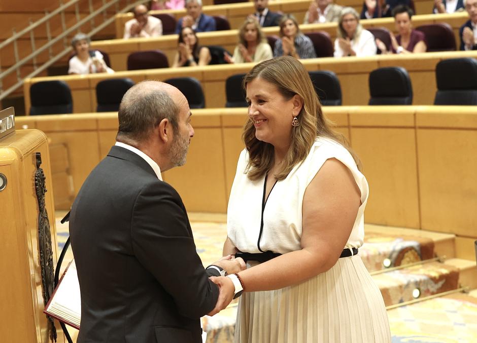 La nueva senadora Clara Martín, por el Grupo Socialista