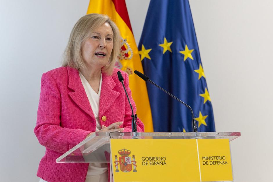 La secretaria de Estado de Defensa, Amparo Valcarce, preside en el Ministerio de Defensa el acto de firma del hito programático de puesta a flote del Buque de Acción Marítima de Intervención Subacuática (BAM-IS), A-21 ‘Poseidón’