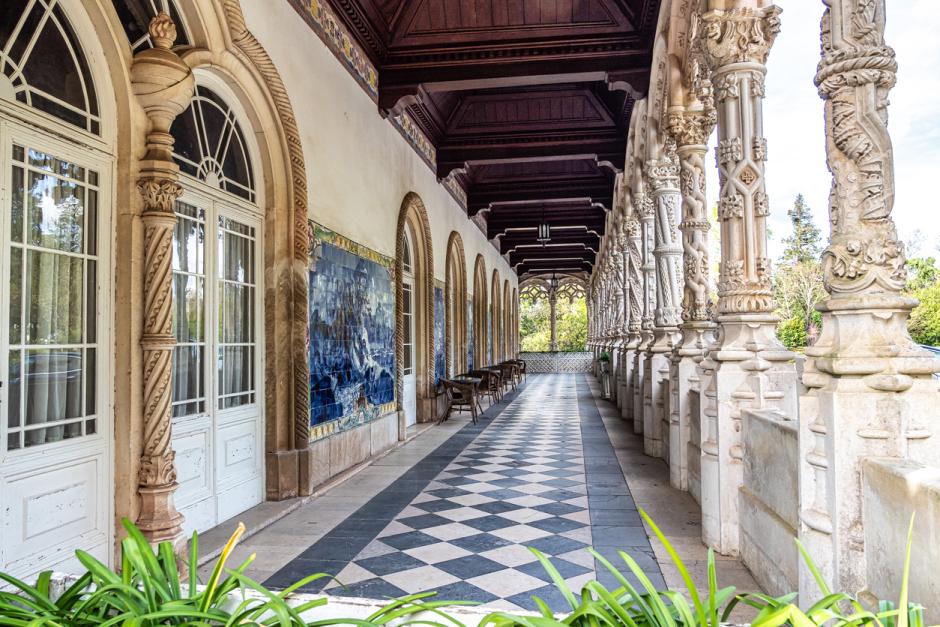 Famosa logia de estilo neomanuelino del palacio de Buçaco